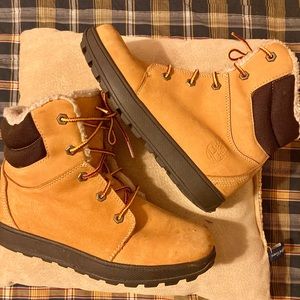 Timberland boots 6y